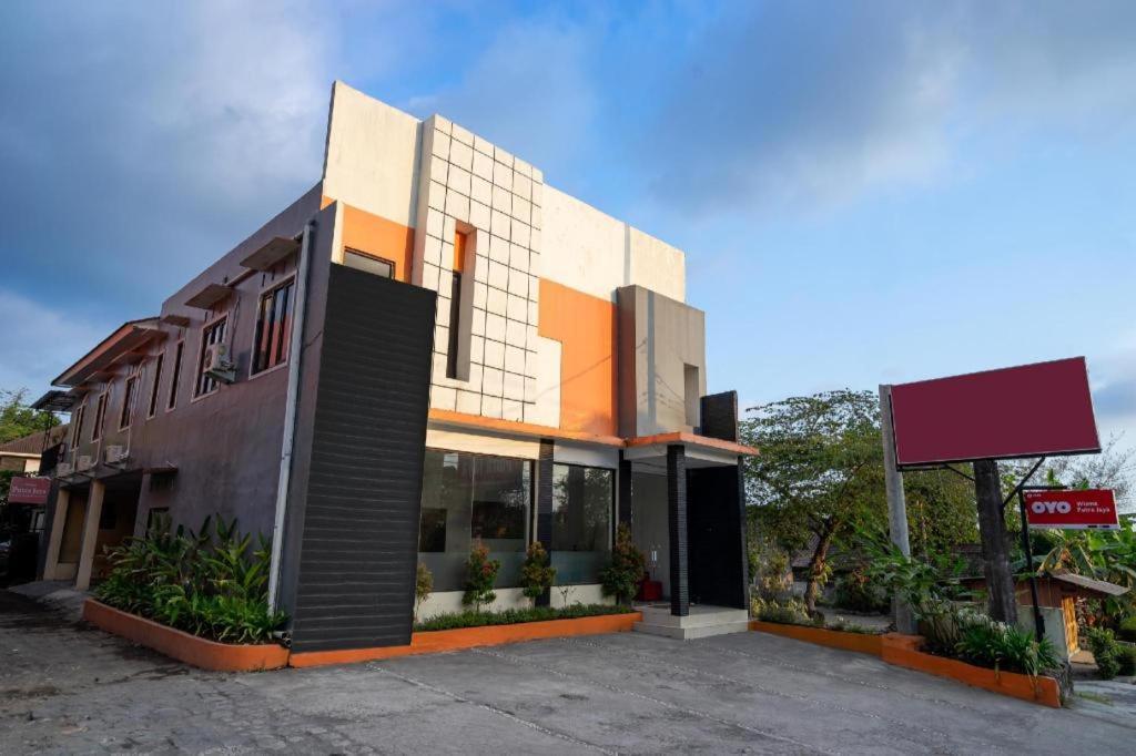 Wisma Putra Jaya Hotel Kaliurang Extérieur photo